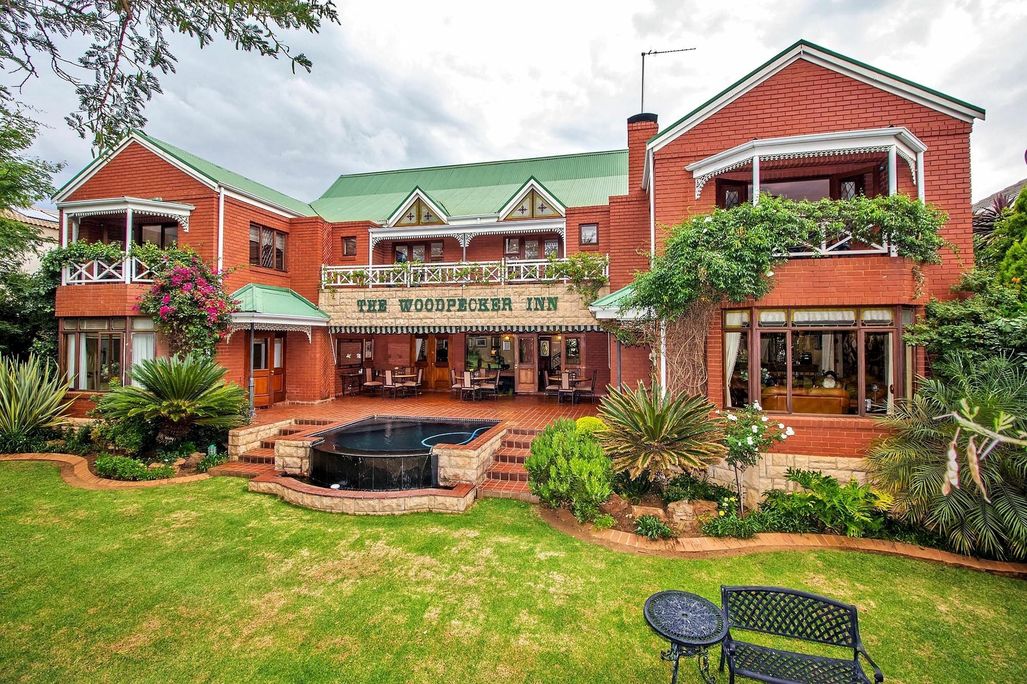 The Woodpecker Inn Pretoria-Noord Exterior foto
